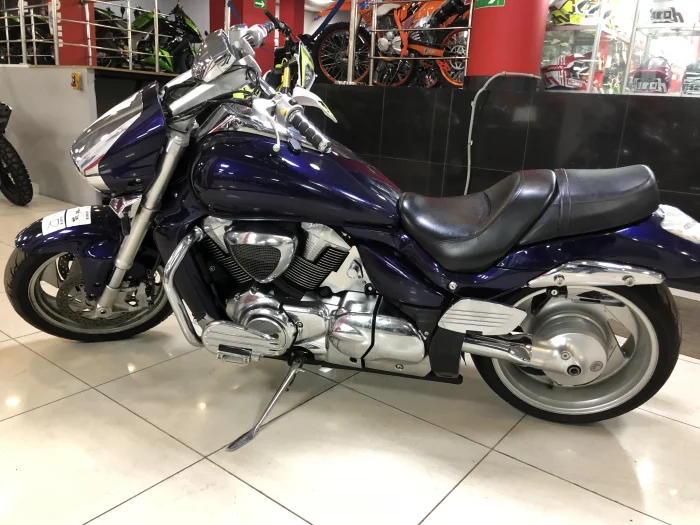 SUZUKI Boulevard M109R 0 2006 Megamoto