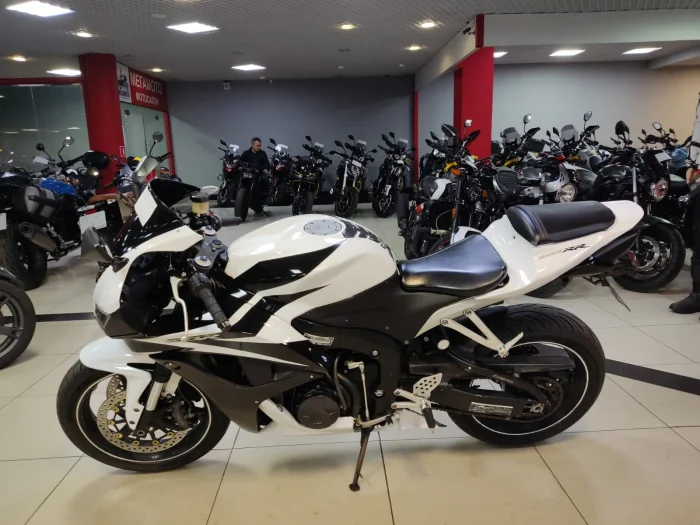HONDA CBR600RR Москва