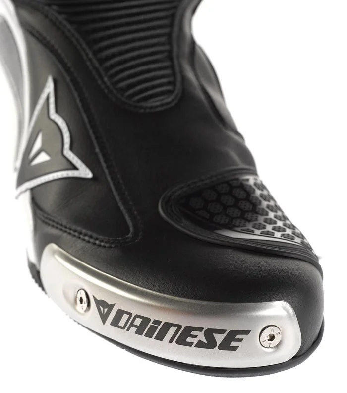 Dainese axial pro sales