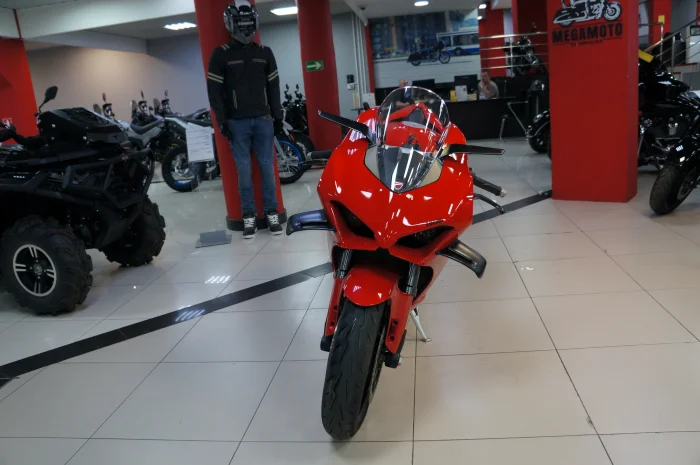 Ducati panigale second hand shop